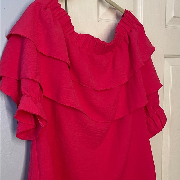 Women's Ruffled Red Top - Picture 4 of 4